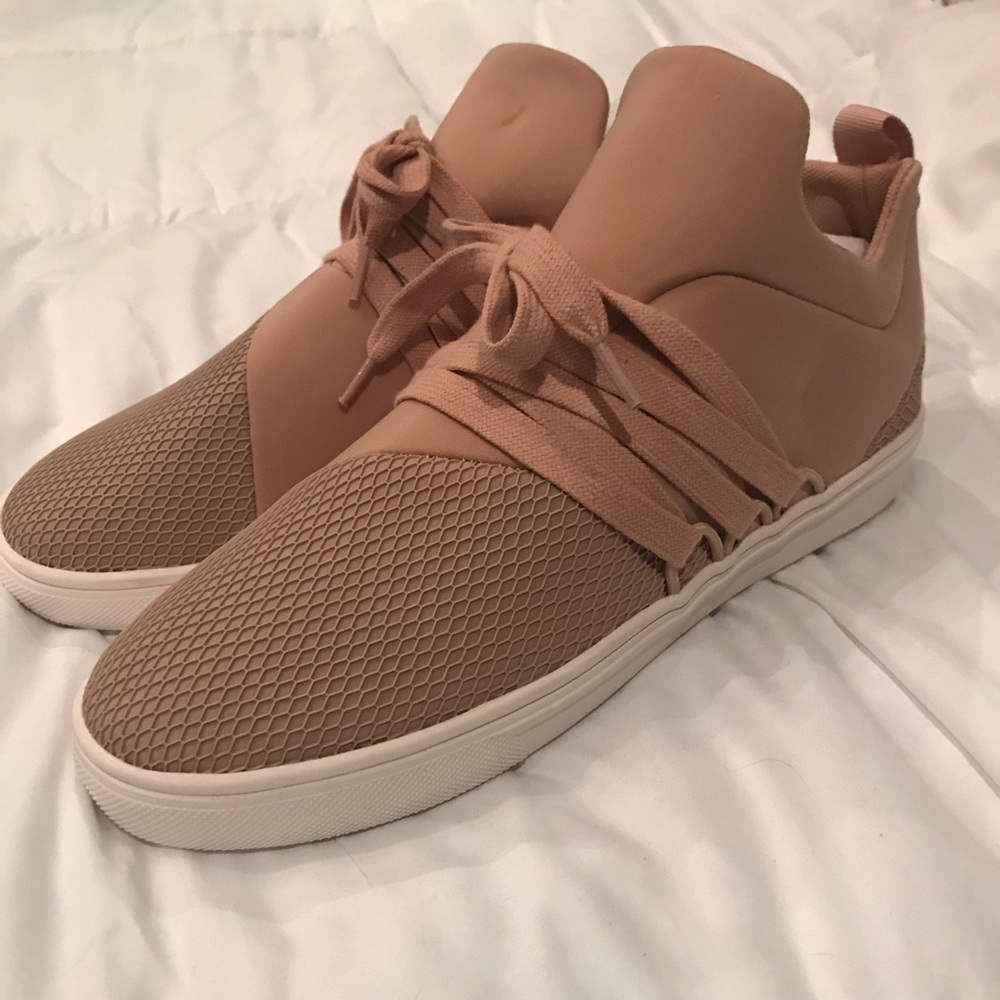 Steve Madden sneakers